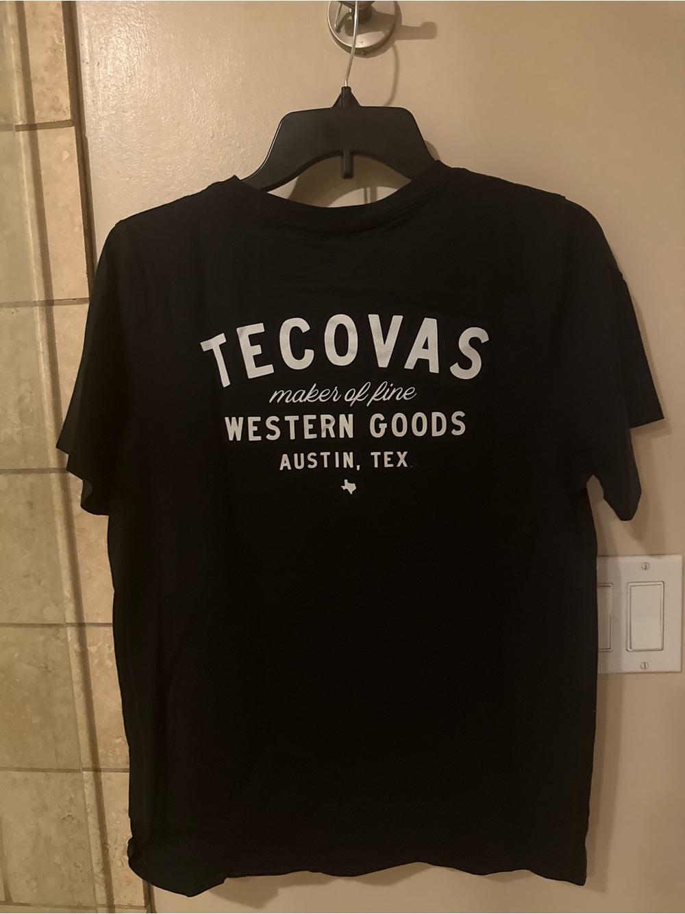 TECOVAS FINE MAKERS BLACK POCKET T-SHIRT